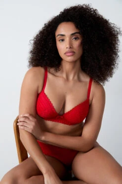 BH N.5 - Die Leicht Gefütterten Schalen Mit Tiefem Ausschnitt Rot -Etam Verkäufe 648548973 b