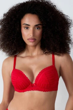 BH N.5 - Die Leicht Gefütterten Schalen Mit Tiefem Ausschnitt Rot