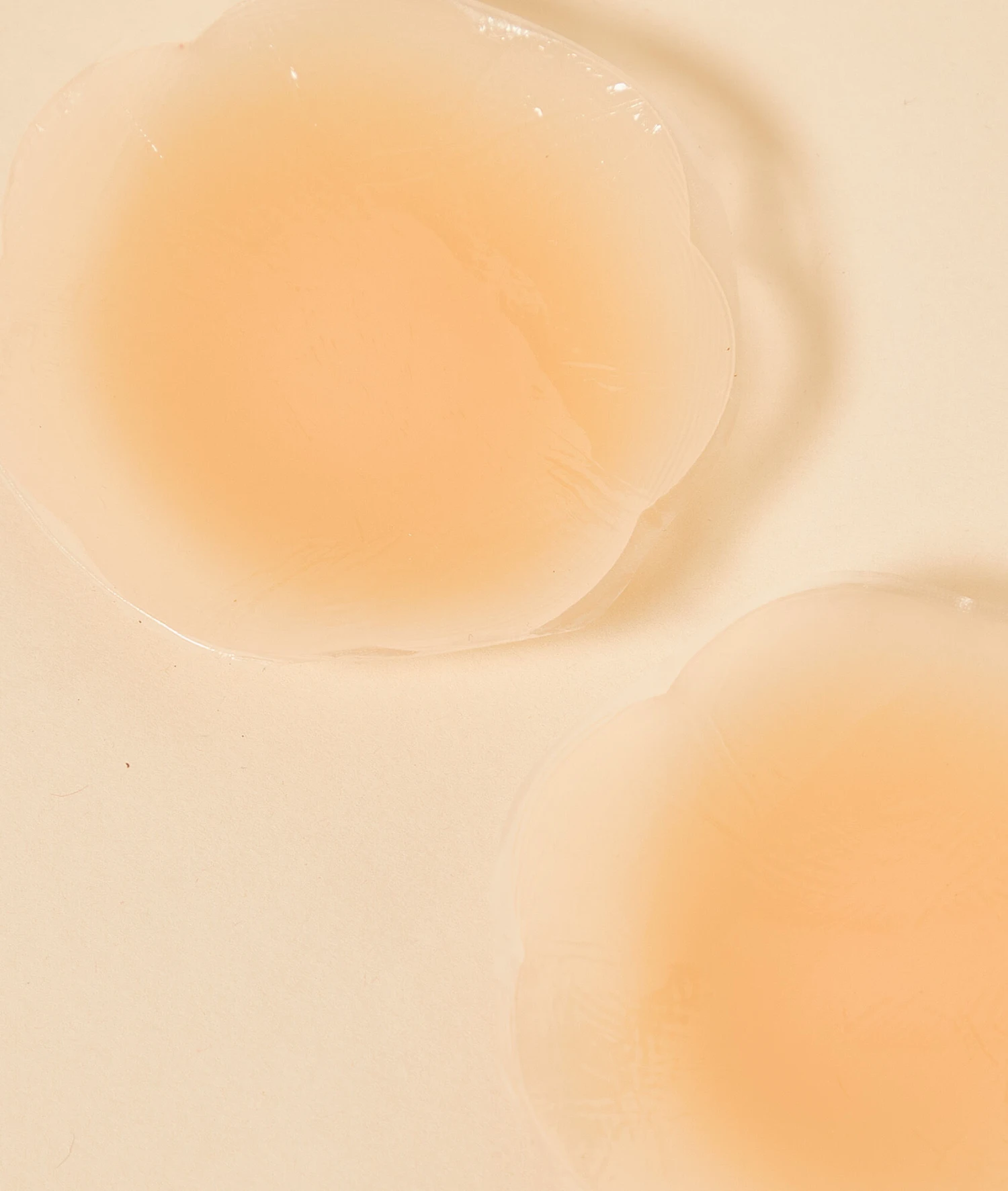 Selbstklebende Silikon-Pads in Hautfarbe – Unsichtbare Brustwarzen-Abdeckung für dünne Kleidung 4 Selbstklebende Silikon-Pads in Hautfarbe – Unsichtbare Brustwarzen-Abdeckung für dünne Kleidung – Bild 4