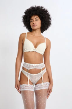 Eleganter Spitzen-Strumpfhalter in Ekru – Verstellbarer Strapsgürtel -Etam Verkäufe 649775880 6