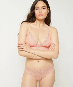 Damen Spitze Shorty in Abrikose - Eleganter & Komfortabler Slip