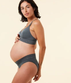 Bequemes Umstandshöschen mit eleganten Spitzen-Details in Blau 9 Bequemes Umstandshöschen mit eleganten Spitzen-Details in Blau -Etam Verkäufe 651413122 c