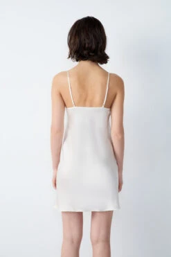 Elegantes Seiden-Babydoll PERLE aus 100% Naturseide mit Spitze 7 Elegantes Seiden-Babydoll PERLE aus 100% Naturseide mit Spitze -Etam Verkäufe 651534559 6