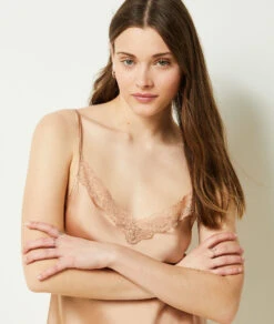 Elegantes Nachthemd aus 100% Naturseide in Babyrosa mit Spitze -Etam Verkäufe 651534576 c