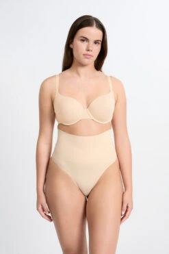 Formender Shapewear String mit hoher Taille - Nahtlos & Formgebend Beige 8 Formender Shapewear String mit hoher Taille - Nahtlos & Formgebend Beige -Etam Verkäufe 652106083 6