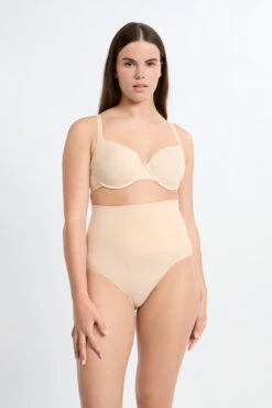 Shapewear Miederhose mit Hoher Taille – Mittlerer Halt in Beige 8 Shapewear Miederhose mit Hoher Taille – Mittlerer Halt in Beige -Etam Verkäufe 652106983 6