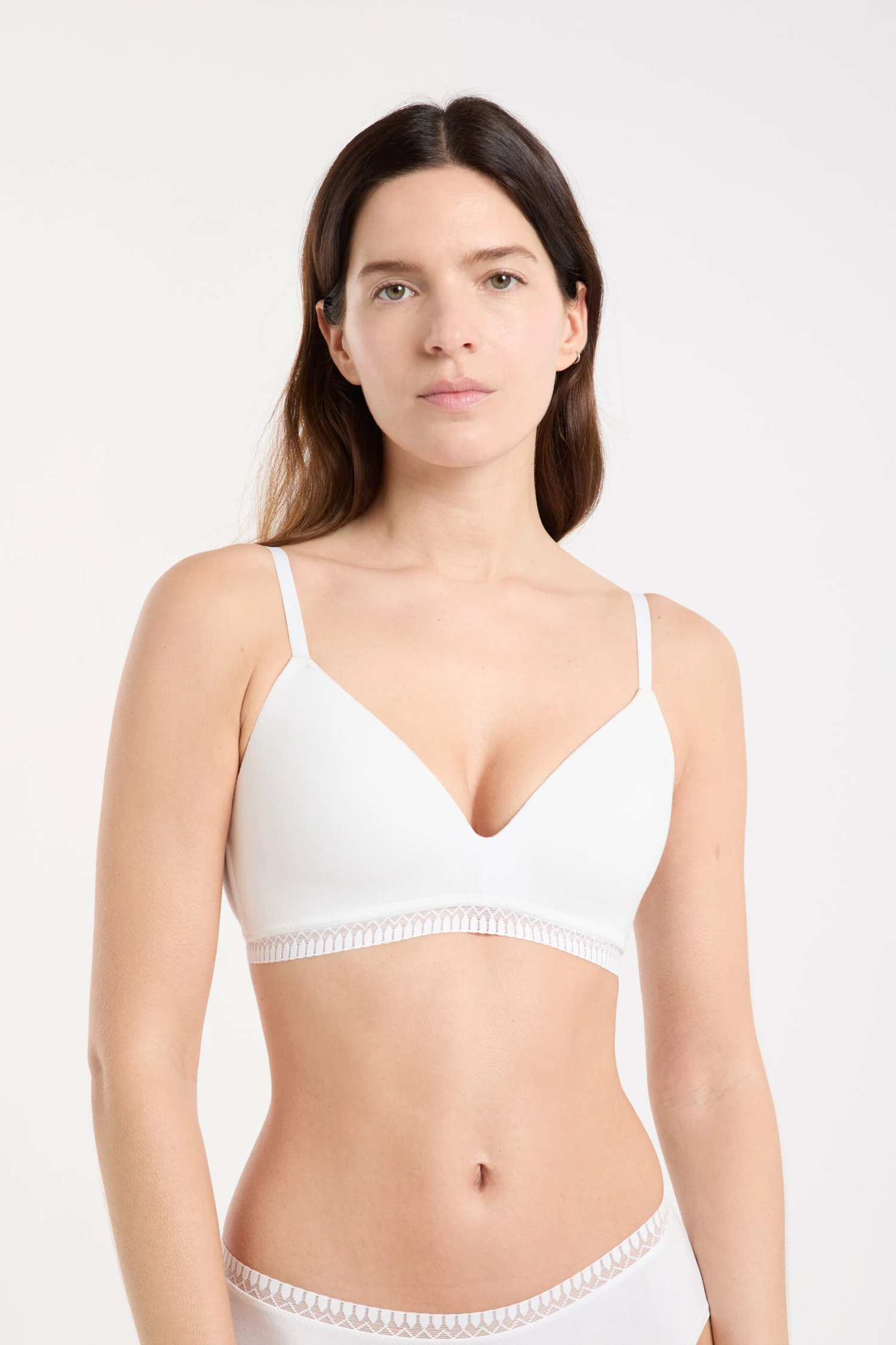 BH Ohne Bügel Und Mit Leichten Schalen Aus Bio-Baumwolle WEIß 1 BH Ohne Bügel Und Mit Leichten Schalen Aus Bio-Baumwolle WEIß