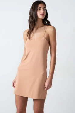 Unterkleid    DUNE