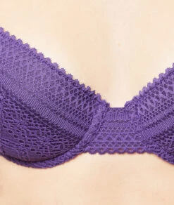 Spitzen BH Violett - Leicht Gefütterter Bügel-BH mit Grafik-Spitze 8 Spitzen BH Violett - Leicht Gefütterter Bügel-BH mit Grafik-Spitze -Etam Verkäufe 652482413 b