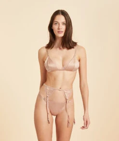 Edler Triangel-BH aus Seide & Tüll – Bügelloser Luxus-Komfort in Blush -Etam Verkäufe 652771094 6