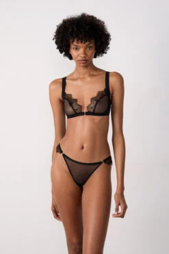 Sinnlicher Tüll-String Narcisse mit französischer Spitze - Schwarz