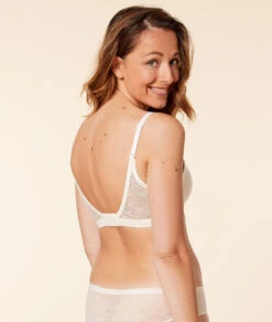 Post-Mastektomie BH Ohne Bügel mit Prothesen-Taschen - Sanfter Halt in Ekrü -Etam Verkäufe 652852280 a