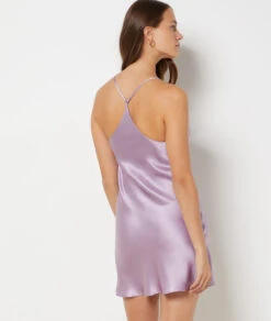 Elegantes Seiden-Nachthemd in Mauve aus 100% Naturseide -Etam Verkäufe 652963811 a