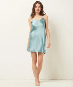 Damen Seiden-Nachthemd aus 100% Naturseide – Himmelblau & Temperaturausgleichend -Etam Verkäufe 652963820 6
