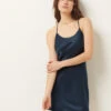 Damen Seiden Nachthemd aus 100% Naturseide - Edles Design in Marineblau -Etam Verkäufe 652963825 x