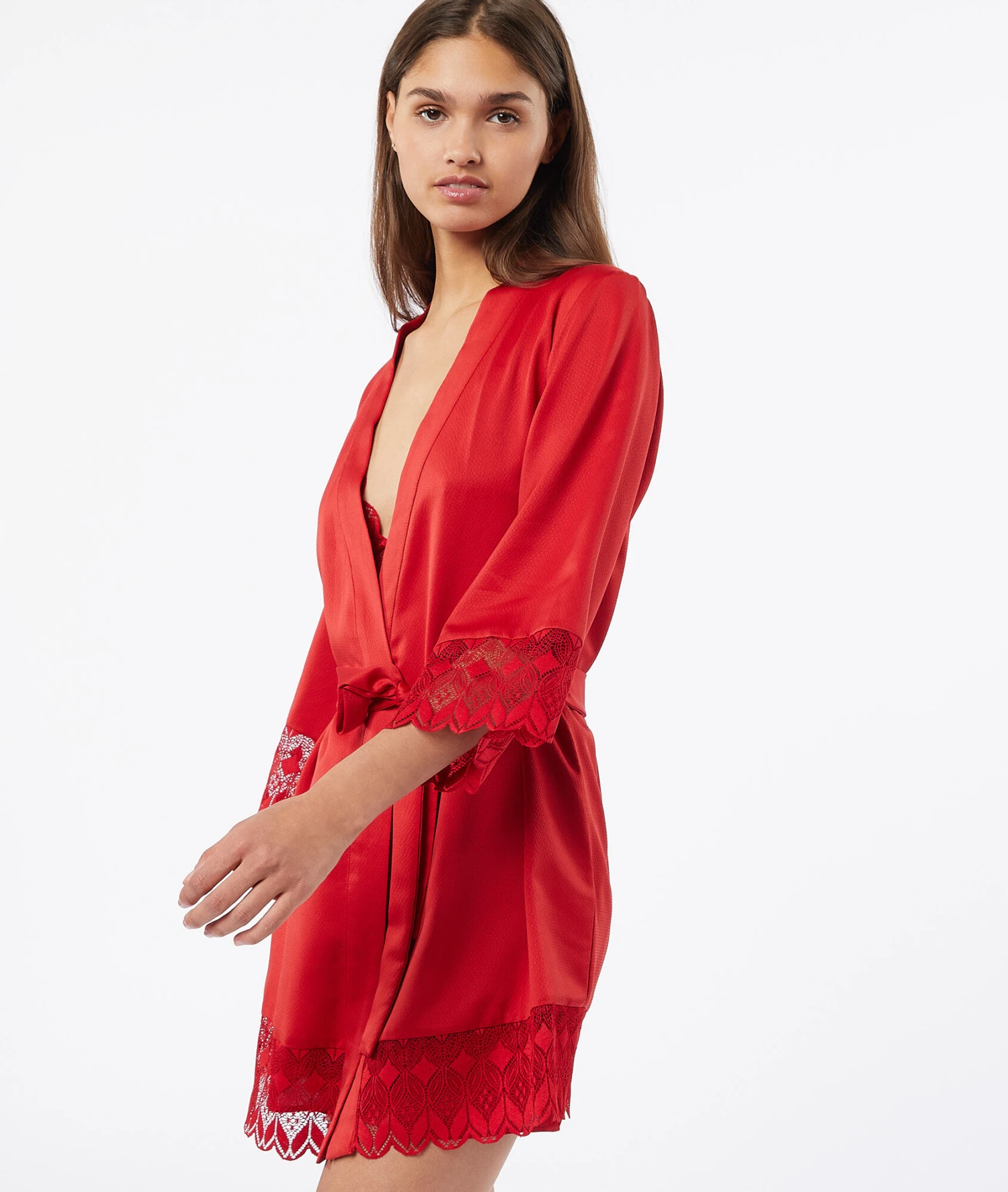 Sky Negligé mit edlen Spitzendetails in Rot 5 Sky Negligé mit edlen Spitzendetails in Rot – Bild 5