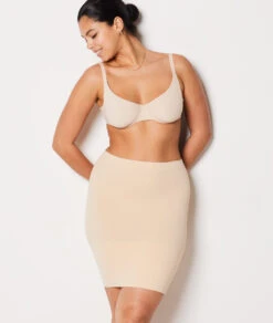 Figurformender Rock mit Hoher Taille – Shapewear Unterrock Beige 7 Figurformender Rock mit Hoher Taille – Shapewear Unterrock Beige -Etam Verkäufe 653201483 6