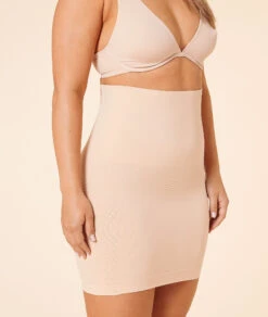 Figurformender Rock mit Hoher Taille – Shapewear Unterrock Beige 9 Figurformender Rock mit Hoher Taille – Shapewear Unterrock Beige -Etam Verkäufe 653201483 c