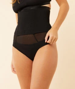 Figurformendes Mieder Schwarz - Komfortable Shapewear für Damen