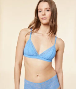 BH N.8 - Der Bügelloser Triangel MITTELBLAU