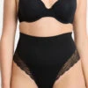 Figurformender High-Waist Tanga mit Spitze für sanften Halt - Schwarz -Etam Verkäufe 653594905 x