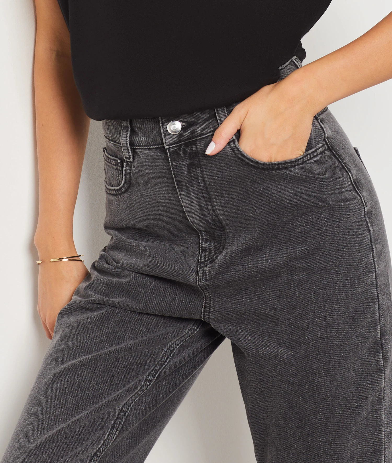 Jeans Im Mom-Schnitt, Hohe Taille, 100 % Baumwolle ANTHRAZIT 4 Jeans Im Mom-Schnitt, Hohe Taille, 100 % Baumwolle ANTHRAZIT – Bild 4