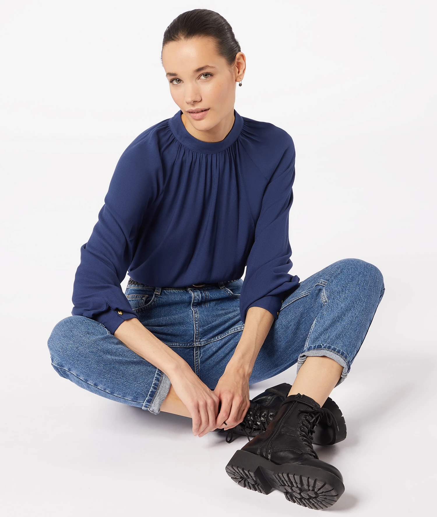 Bluse Mit Angepufften Ärmeln MARINEBLAU 1 Bluse Mit Angepufften Ärmeln MARINEBLAU