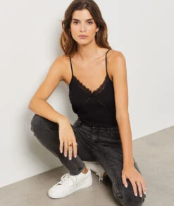 Caraco Mit Spitze Am Ausschnitt SCHWARZ -Etam Verkäufe 653747405 c