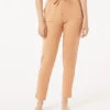 Damen Loungewear Pyjamahose – Stilvoller Komfort in Apricot 10 Damen Loungewear Pyjamahose – Stilvoller Komfort in Apricot -Etam Verkäufe 653780661 x