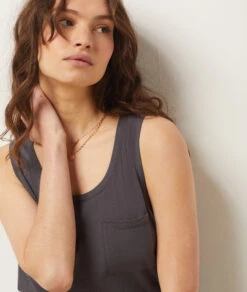 Herren Ärmelloses Pyjamaoberteil in Anthrazit – Bequemes Schlafshirt