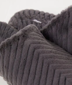 Cozy Faux Fur Mules – Anthracite Ribbed House Slippers -Etam Verkäufe 653798704 b