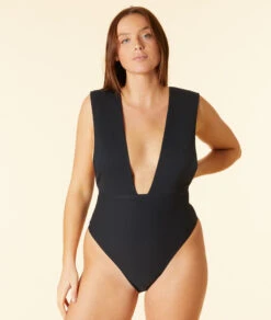 Eleganter Mikrofaser Body in Schwarz – Nahtloser Komfort mit V-Ausschnitt