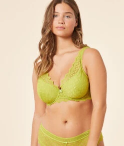 BH N.6 - Der Triangel Mit Leicht Geffütterten Schalen ANIS 9 BH N.6 - Der Triangel Mit Leicht Geffütterten Schalen ANIS -Etam Verkäufe 653834747 c