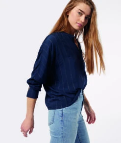 Hemdbluse Mit Schimmernden Details MARINEBLAU 9 Hemdbluse Mit Schimmernden Details MARINEBLAU -Etam Verkäufe 653873725 c