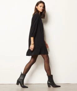 Kleid Mit Gestickten Details SCHWARZ