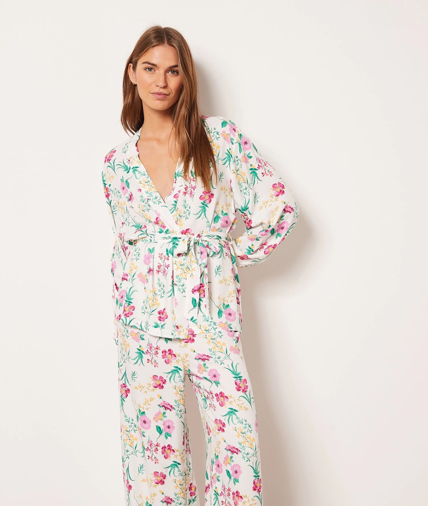 Kurzes Nachthemd Mit Floralem Print MEHRFARBIG 5 Kurzes Nachthemd Mit Floralem Print MEHRFARBIG – Bild 5