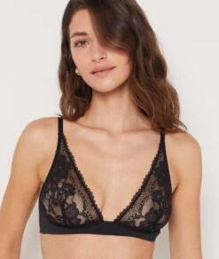 Bequemer BH ohne Bügel in Schwarz – Nahtloser Komfort für jeden Tag