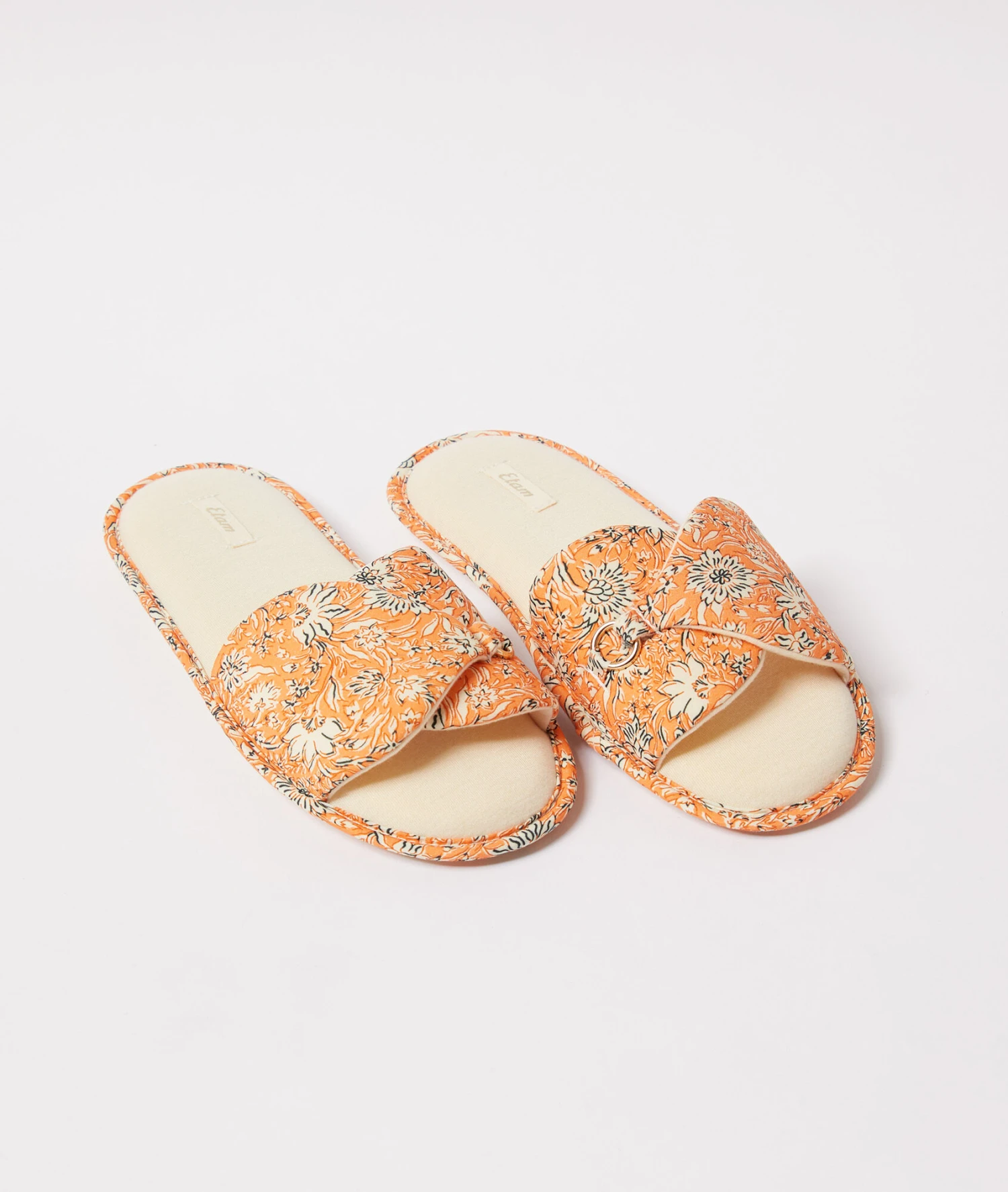 Bequeme Offene Hauspantoffeln in Modischem Apricot 3 Bequeme Offene Hauspantoffeln in Modischem Apricot – Bild 3