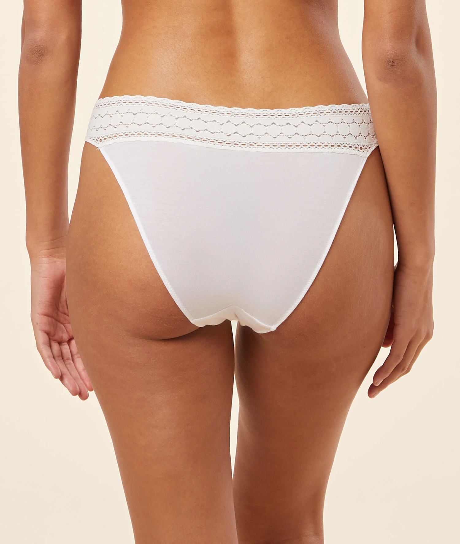 Soft White Modal Panty with Elegant Lace Waistband 5 Soft White Modal Panty with Elegant Lace Waistband – Bild 5