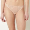 Eleganter Damen Tanga aus zarter Spitze in Blush-Rosa -Etam Verkäufe 653931394 b