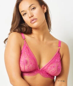 Seamless Wire-Free Triangle Bra in Vibrant Candy Pink -Etam Verkäufe 653931771 b