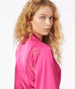 Elegant Fuchsia Satin Nightgown with Delicate Lace Detailing 9 Elegant Fuchsia Satin Nightgown with Delicate Lace Detailing -Etam Verkäufe 653957072 c
