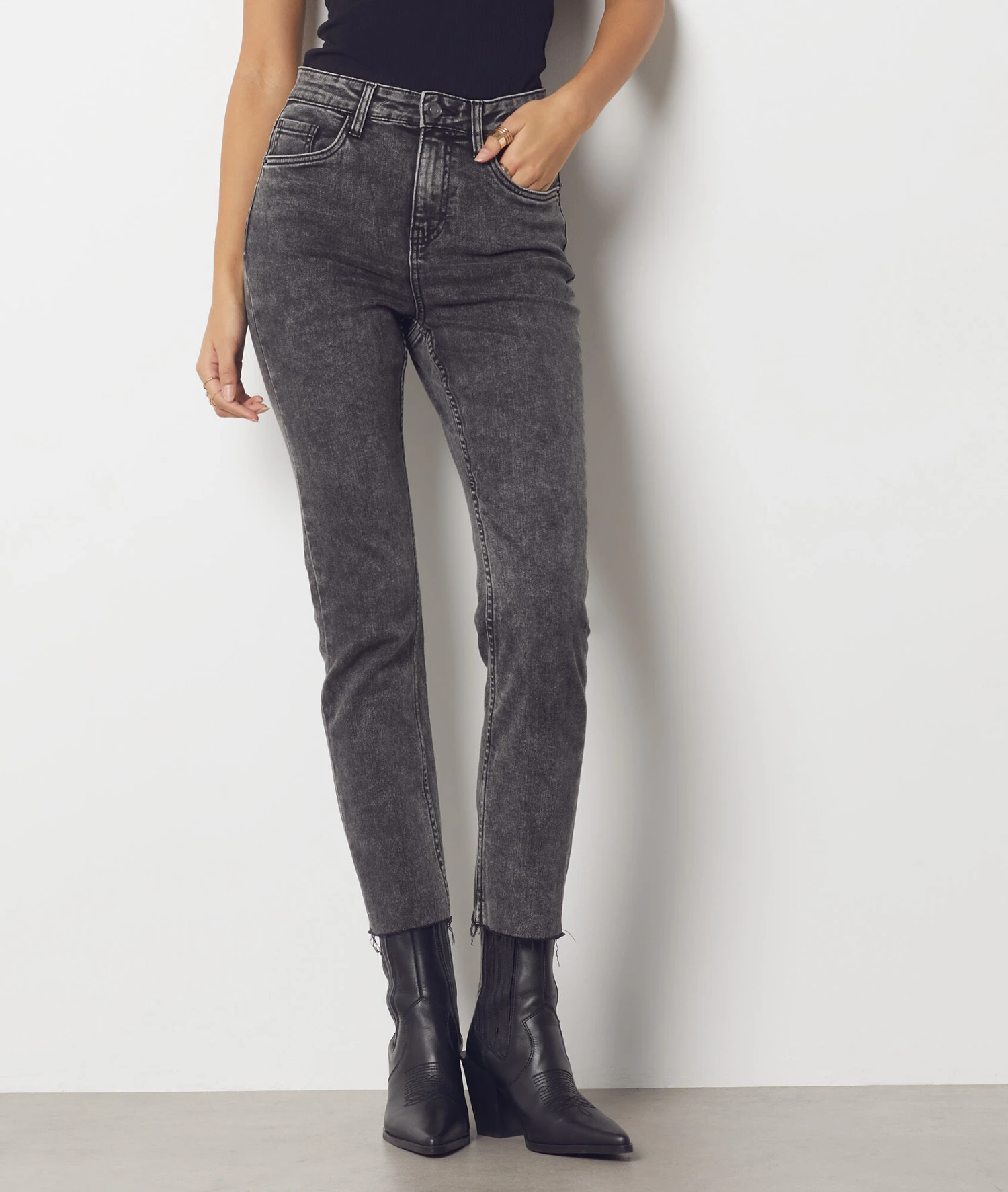 Slim-Jeans ANTHRAZIT 3 Slim-Jeans ANTHRAZIT – Bild 3
