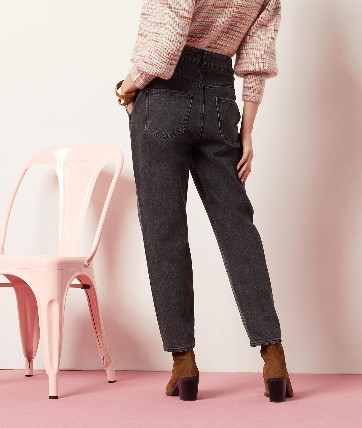 Jeans Im Karottenschnitt ANTHRAZIT 2 Jeans Im Karottenschnitt ANTHRAZIT – Bild 2