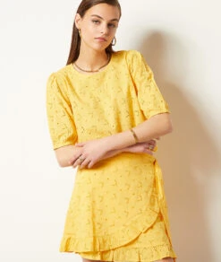 T-Shirt Mit Kurzen Ärmeln Mit Stickereien SONNENGELB -Etam Verkäufe 653996454 c