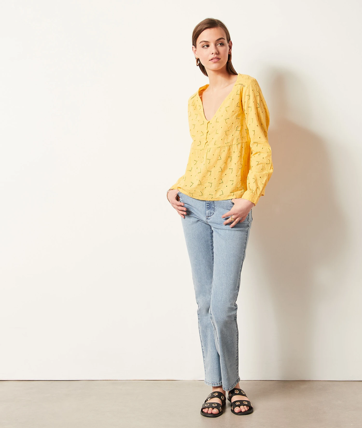 Bluse Mit Stickereien, 100 % Baumwolle SONNENGELB 5 Bluse Mit Stickereien, 100 % Baumwolle SONNENGELB – Bild 5