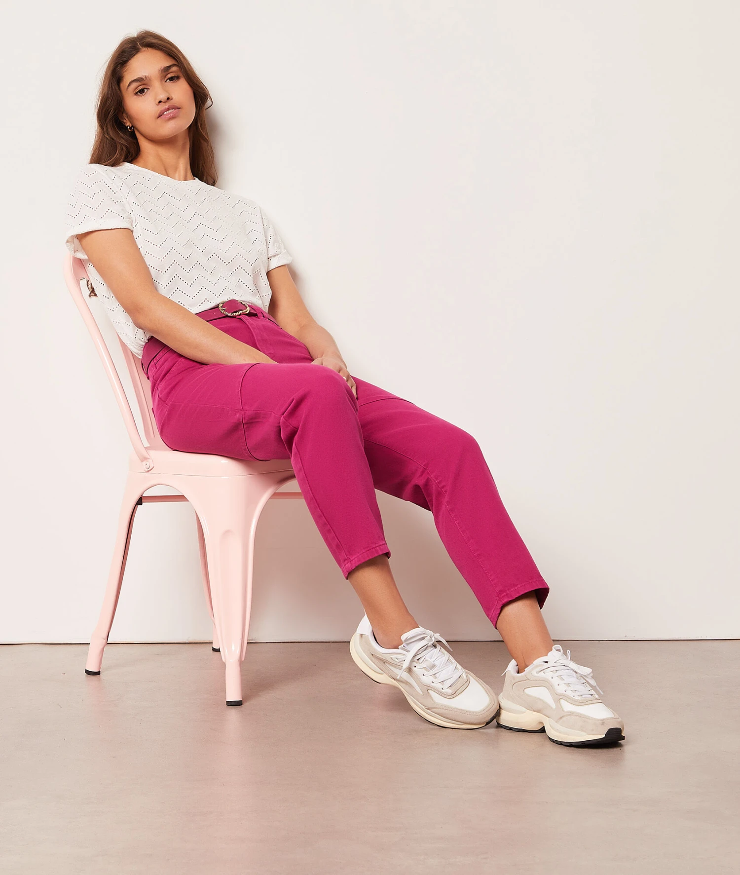 Jeans Im Karottenschnitt FUCHSIA 3 Jeans Im Karottenschnitt FUCHSIA – Bild 3