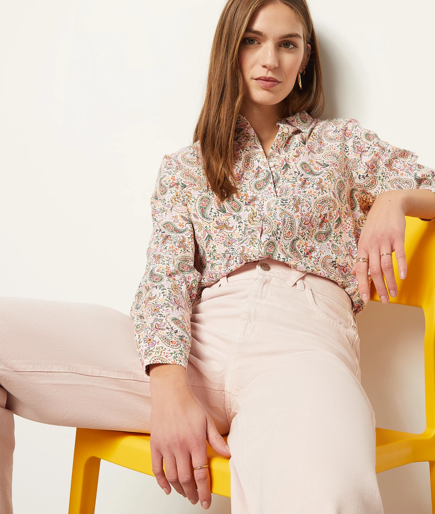 Weit Geschnittene Jeans PUDERROSA 5 Weit Geschnittene Jeans PUDERROSA – Bild 5