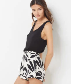 Pyjama Shorts Damen mit Print in Ecru - Bequeme Nachtwäsche