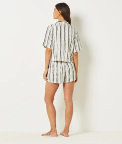 Classic Striped Pajama Shirt - Elegant White Sleepwear -Etam Verkäufe 654066406 a